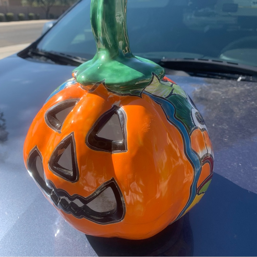 Talavara Mexican Pottery Jack-O-Lantern Luminary for dia de Muertos, Halloween